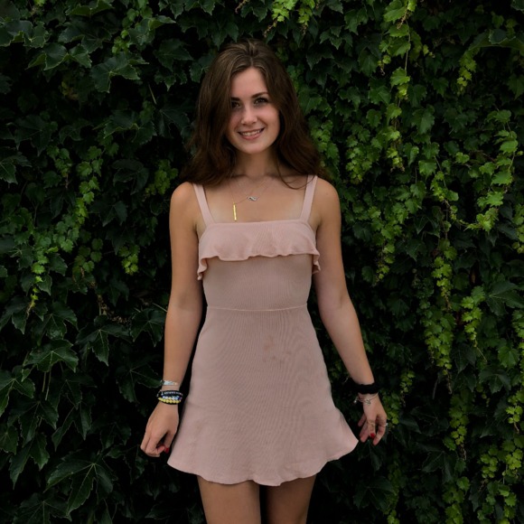 Meet your Posher, Ally - Picture 1 of 1